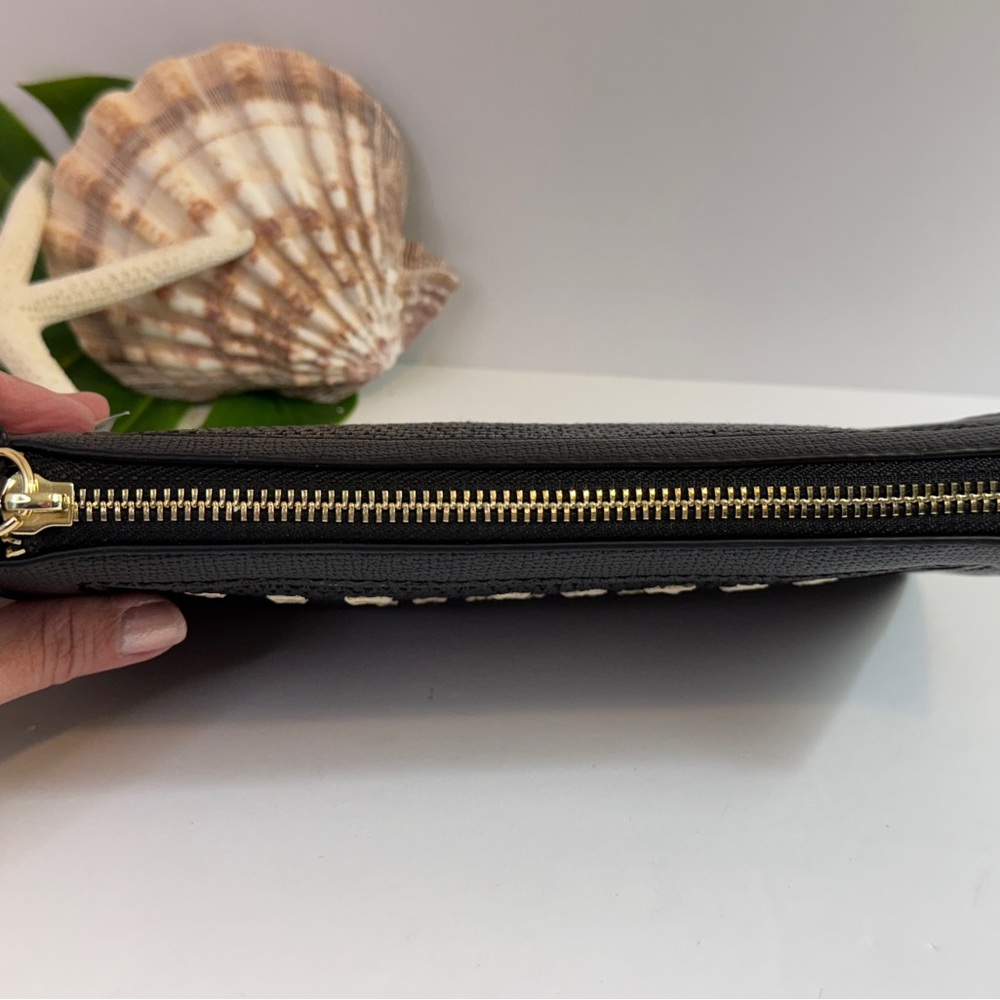 Ted Baker Black Woven Wristlet with Gold Accents - Picture 4 of 8
